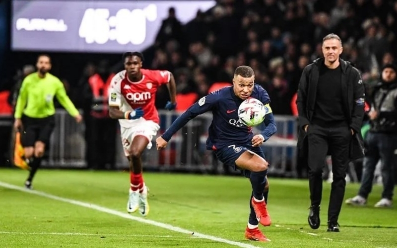 Tác động tiêu cực đến thành tích toàn đội