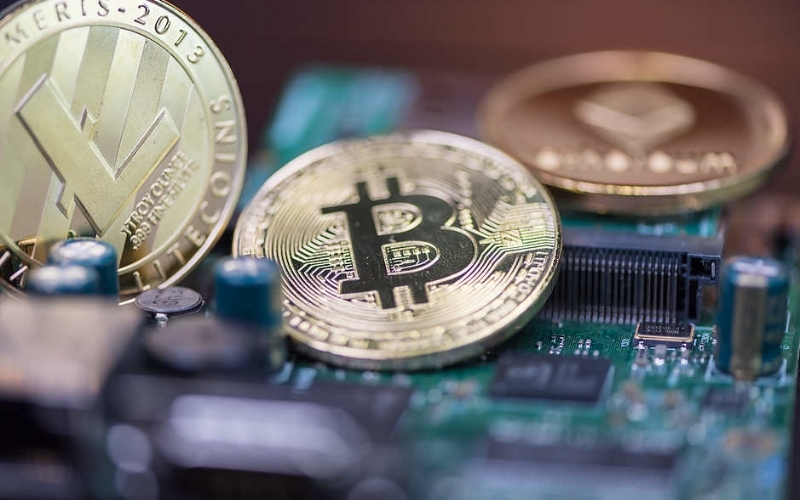 Quy trình xác thực thông tin khi thực hiện lệnh rút tiền lớn