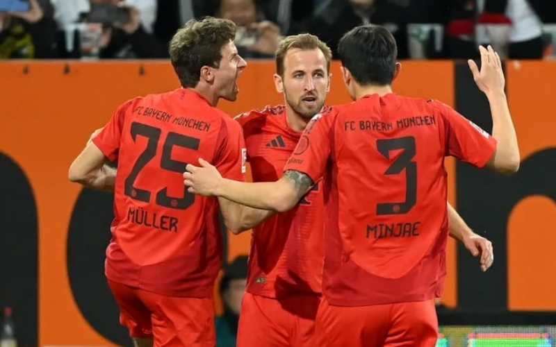 Hàng công Bayern bùng nổ